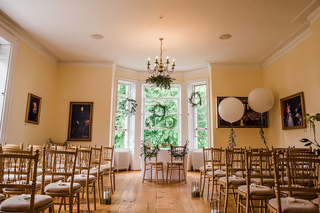 relaxed fun wedding photographer