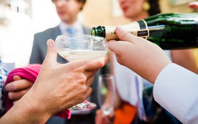 How to set your wedding budget