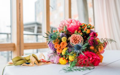 How to find and book a wedding florist
